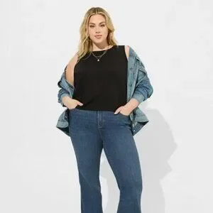 Torrid Shell torrid | Tops | Torrid Boat Neck Challis Crop Shell Top In Deep Black ...